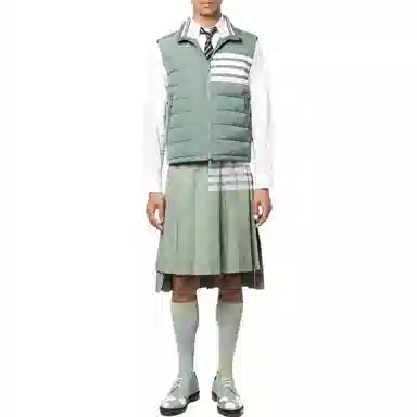 THOM BROWNE FW22