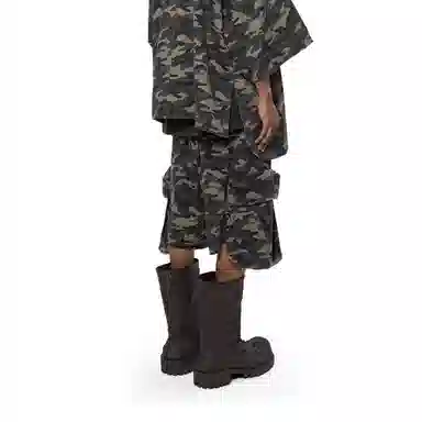 ARNODEFRANCE Camo Cargo Shorts