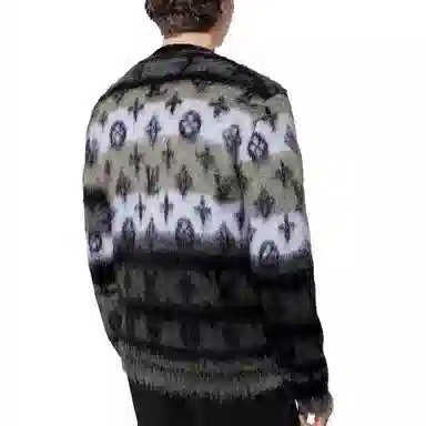 LOUIS VUITTON FW23 LogoV