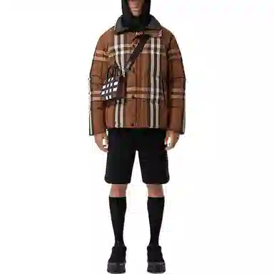 Burberry FW22 l