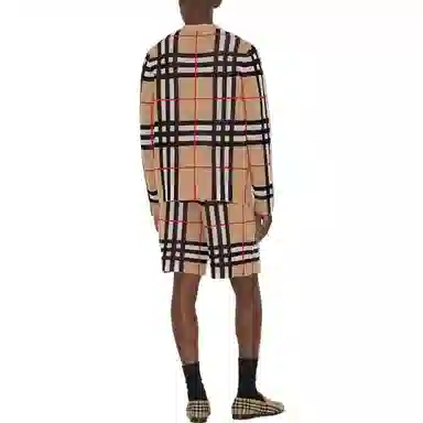 Burberry V