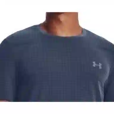 Under Armour T