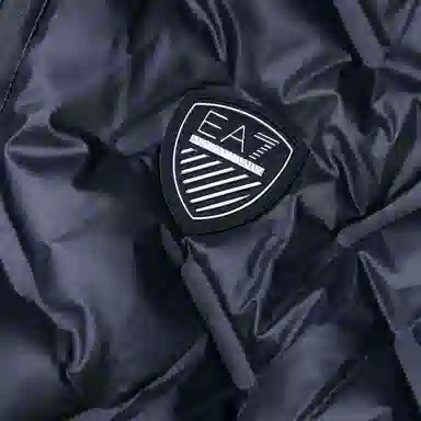 EMPORIO ARMANI FW22 EA7