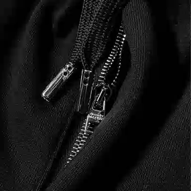 Alexander McQueen FW21 Logo