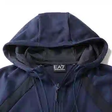 EMPORIO ARMANI FW23 EA7 Logo