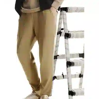 Champion FW23 Basic C -Logo