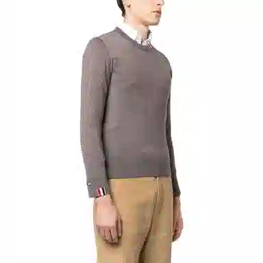 THOM BROWNE Logo