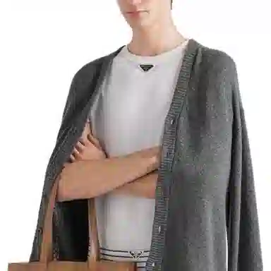 PRADA SS23 T