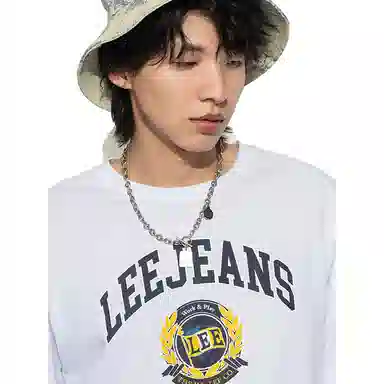 Lee FW22 Retro Campus Print Long Sleeve Tee White