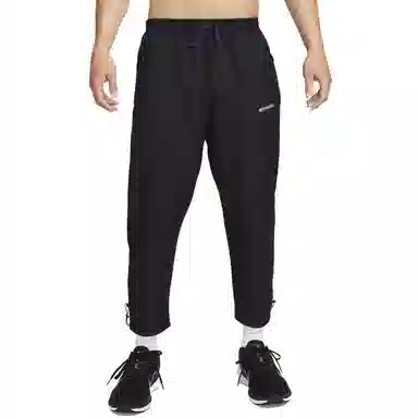 Nike Challenger Track Club Black