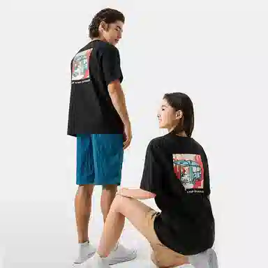 THE NORTH FACE SS23 T