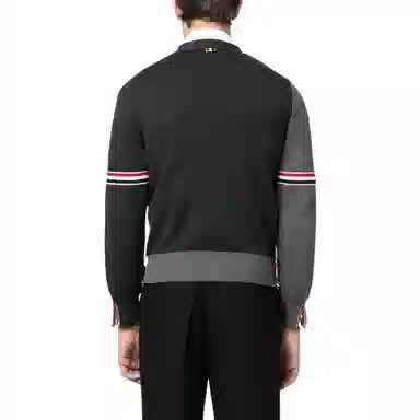 THOM BROWNE SS23 SS23 V