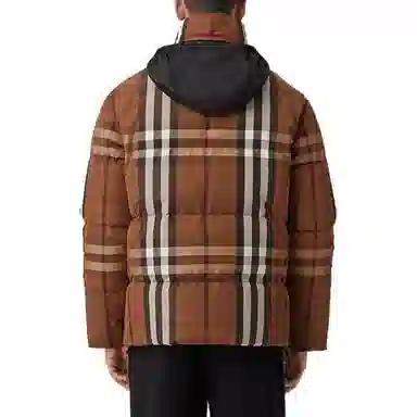 Burberry FW22 l