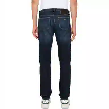 EMPORIO ARMANI SS24 Logo