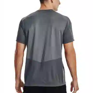 Under Armour T
