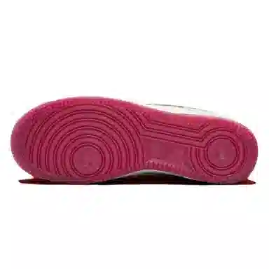 Nike Air Force 1 "Valentine Day"