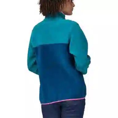 patagonia W's Synchilla Snap-T Pullover