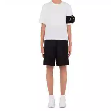 PRADA T