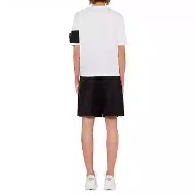 PRADA T