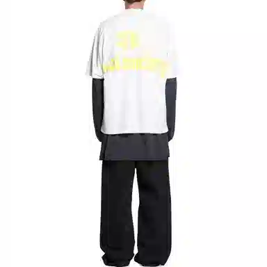 Balenciaga T
