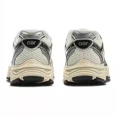 Oarism x Mizuno Racer S