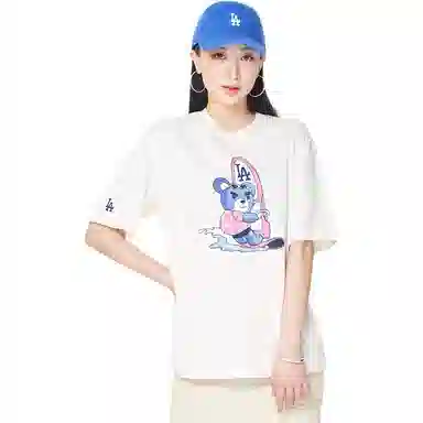 MLB T