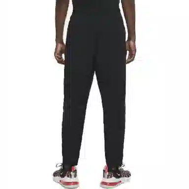 Nike Sportswear Tech Essentials