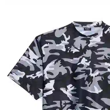 Balenciaga T