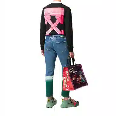 OFF-WHITE Arrow Print Long Sleeve Tee Black