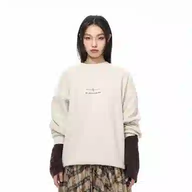 BJHG Lucky Star Knit Fleece Sweatshirt