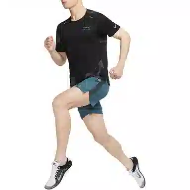 Nike Dri-FIT Land Division Rise T