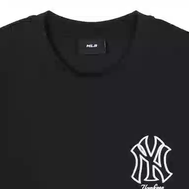 MLB Yankees Logo Tank Black