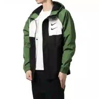 Nike Sportswear Swoosh