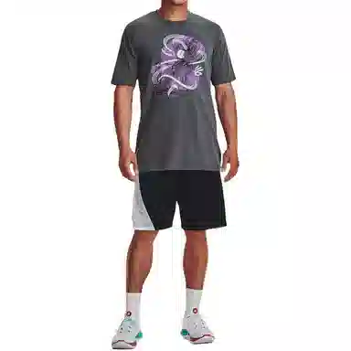 Under Armour T
