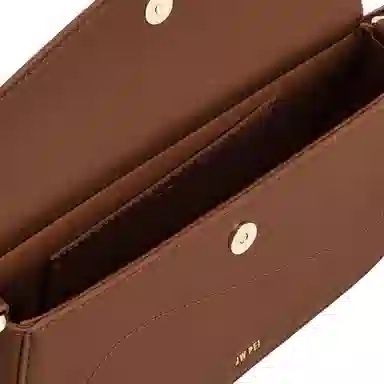 JW PEI Addisyn White