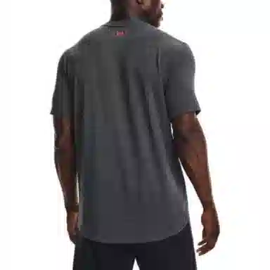 Under Armour T