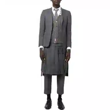 THOM BROWNE SS23 V