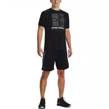 Under Armour T
