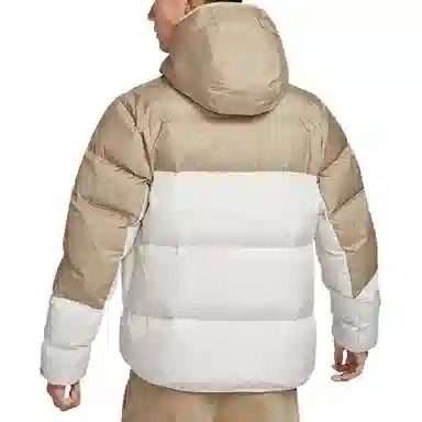 Nike SportswearStorm-FIT Windrunner