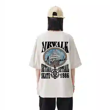 Airwalk T