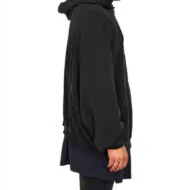 Balenciaga FW22 Be Different 2B