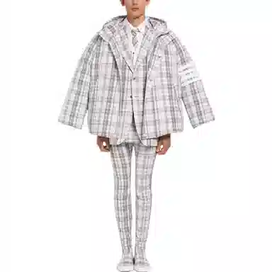 THOM BROWNE SS22