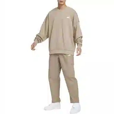 Nike Club OVERSIZE logo