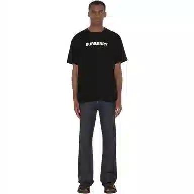 Burberry SS22 LogoT