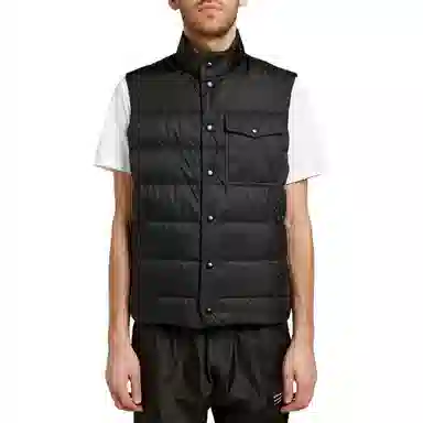 MONCLER GENIUS x FRGMT Logo