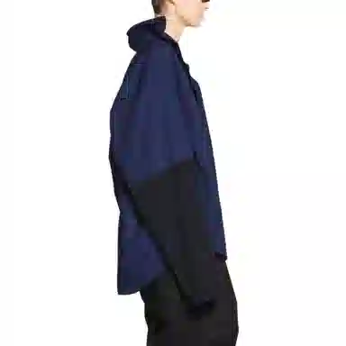 Balenciaga FW22 T