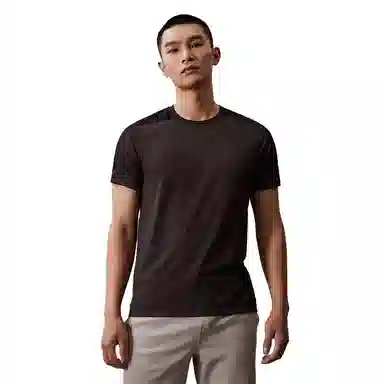 CKCalvin Klein T