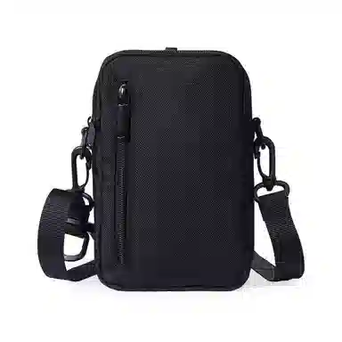 都宝路 韩系竖版潮流日常通勤轻便商务休闲简约 织物 斜挎包 男款 黑色