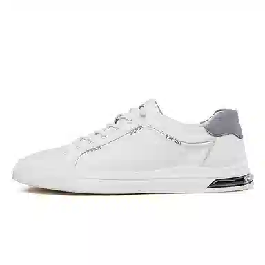 Kangnai Low Top Sneakers