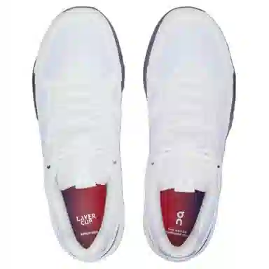 On THE ROGER Clubhouse Pro